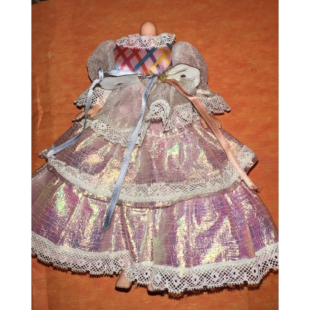 VINTAGE 1986 LADY LOVELY LOCKS Doll BODY ONLY W/ PINK DRESS Needs Tlc